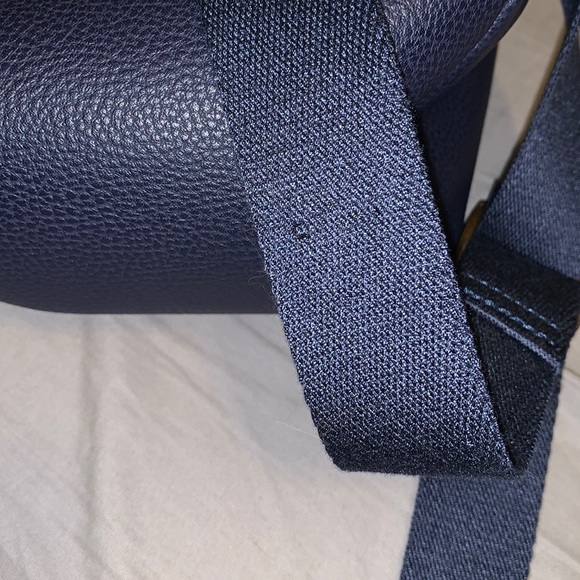 Tommy Hilfiger / Navy Blue Backpack - Picture 4 of 12